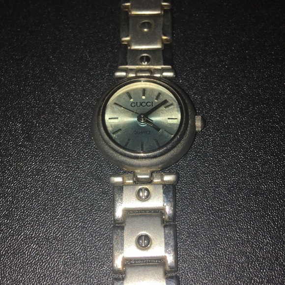 silver gucci watch w/ blue face - Picture 1 of 6